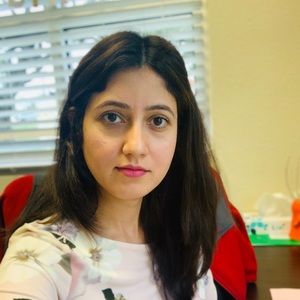 Meet your Posher, Mona